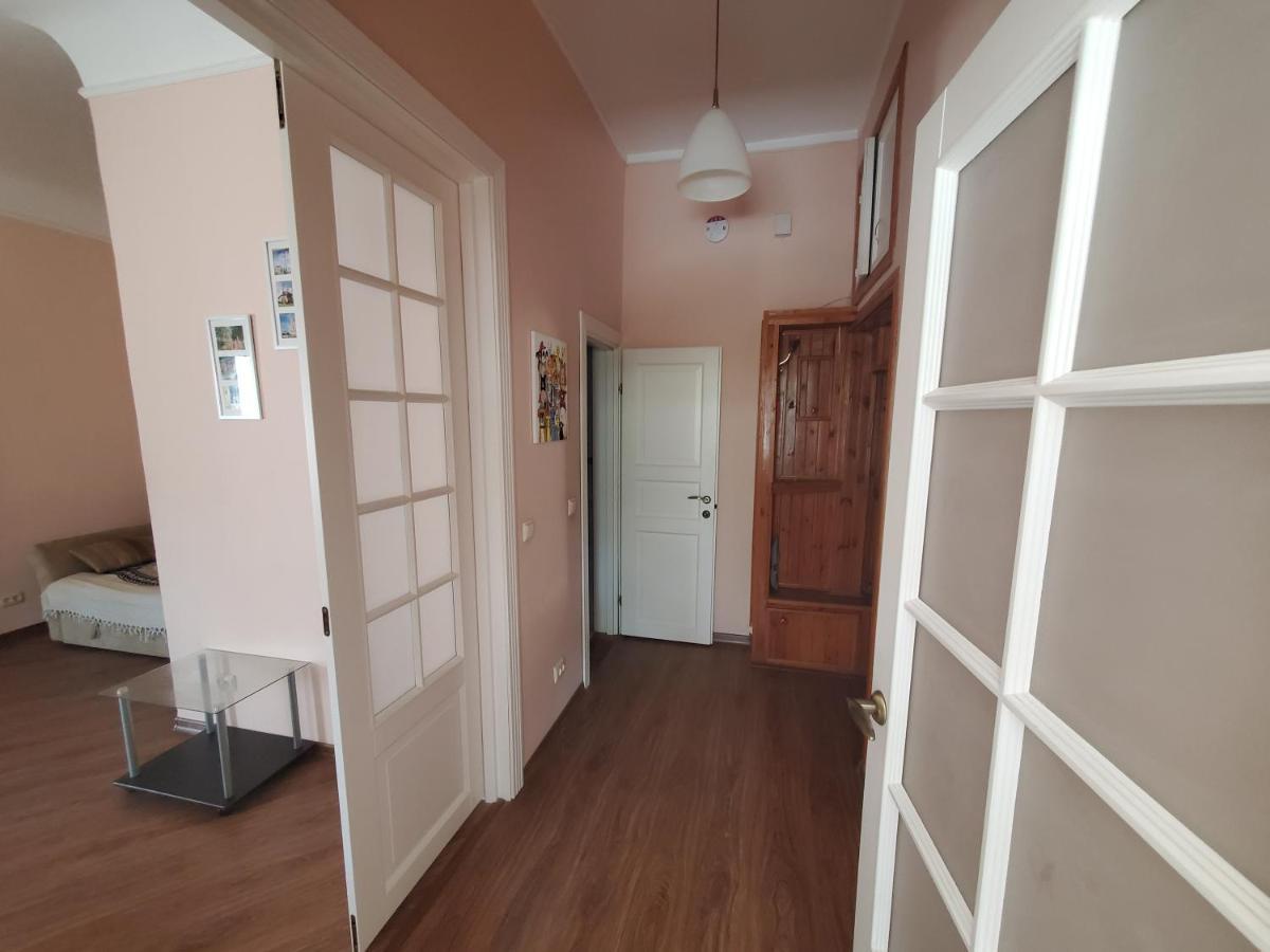 Kyiv Top Location 60M2 Apt In Old City Fast Wifi Selfchekin Exterior foto